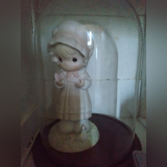 Numbered precious moments God's workshop doll number 1466 out of 2000 - Picture 1 of 1